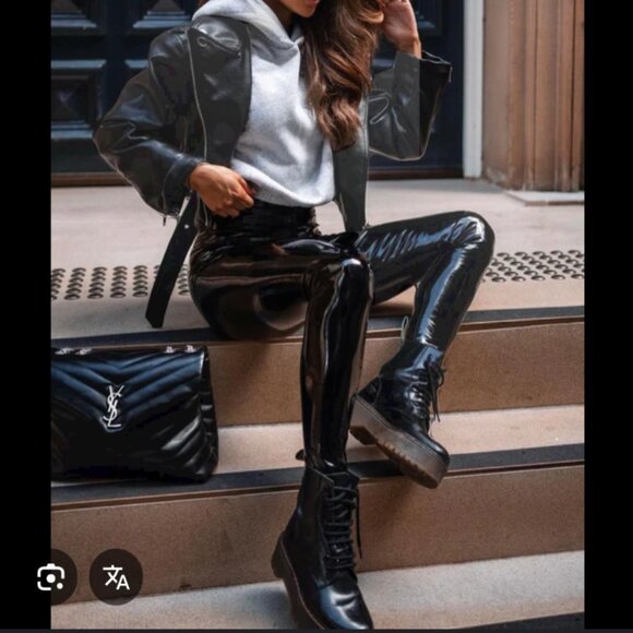 SPANX Faux Leather Patent Leggings - Picture 4 of 11